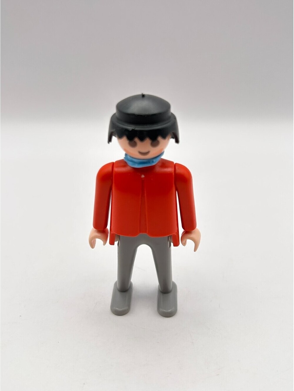 Playmobil ©1974 Geobra Vintage Klicky Figure Red Jacket Black Hat Grey Legs